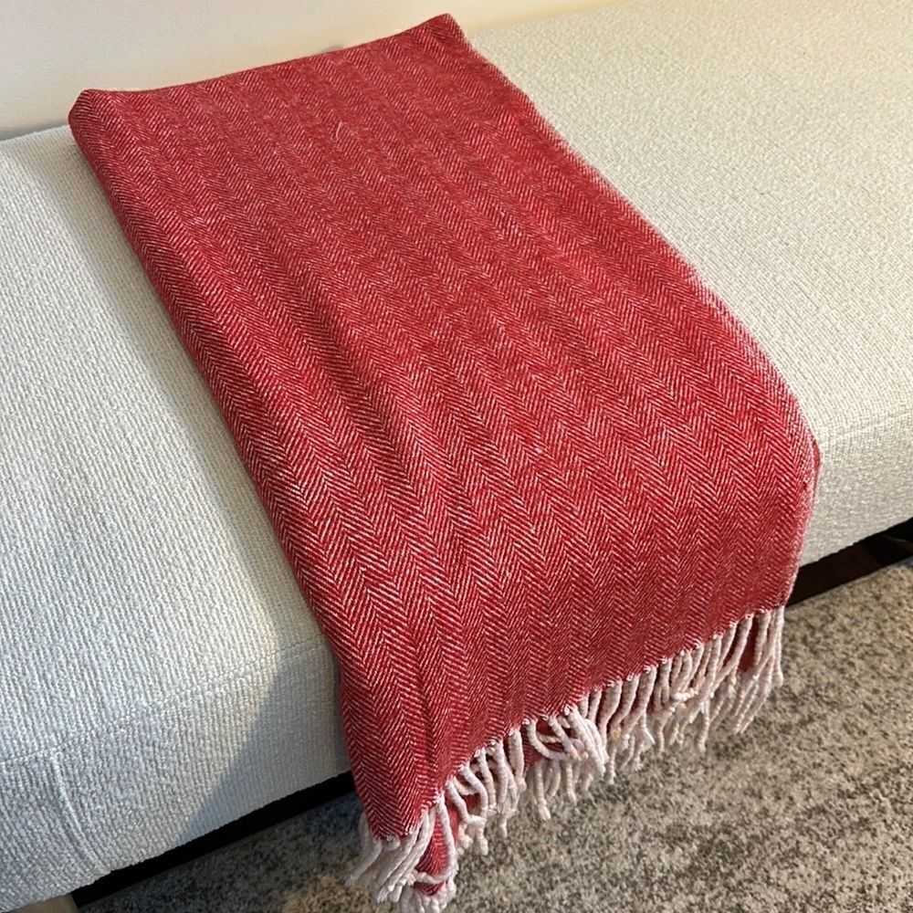 Pillow & Throw Decor Bundle - Picture 8 of 9
